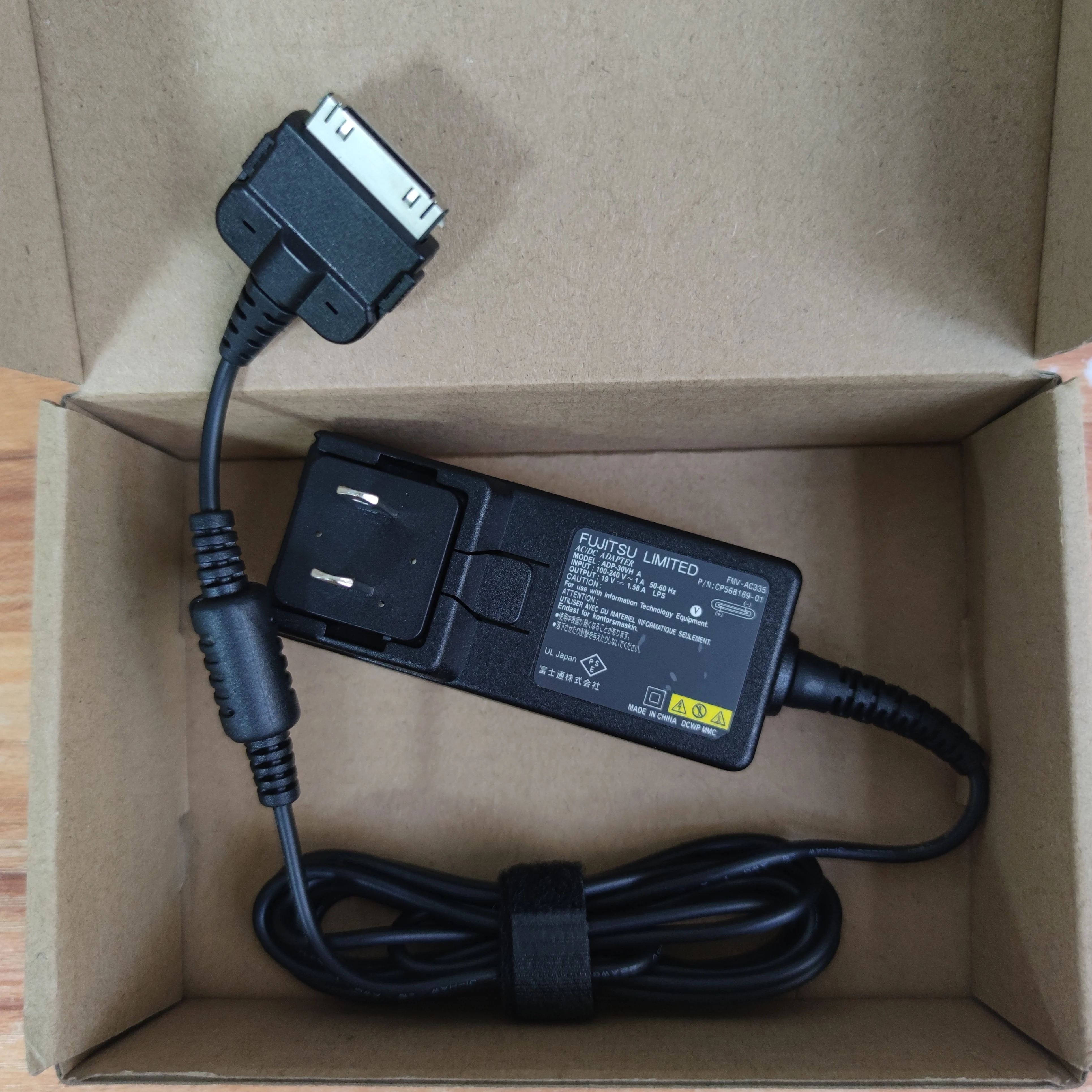 Cintiq 13HD 충전기 오리지널 와콤 DTK-1300 1301 DTH-1300 A1300 그래픽 태블릿 전원 공급 장치 AC 어댑터 30W 19V 1.58A