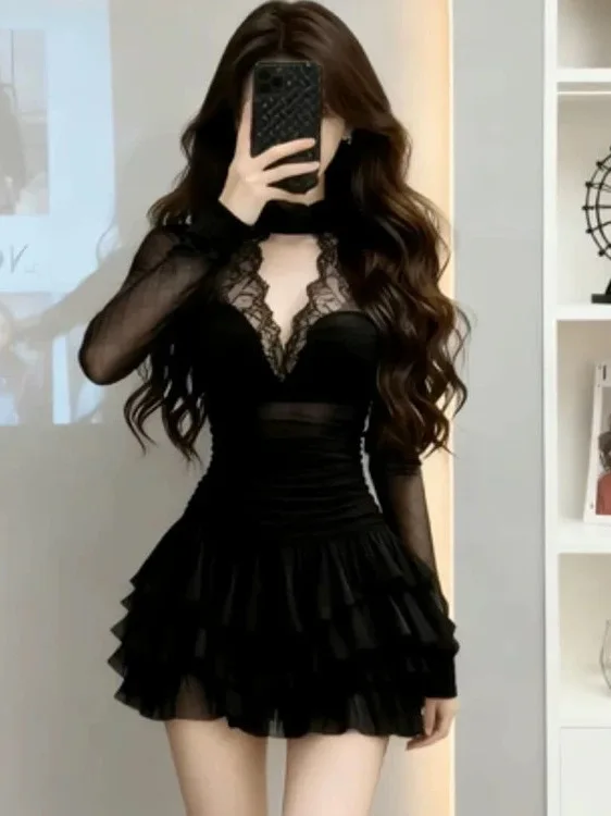 

Sexy Lace V-neck Long Sleeve Dress A-line Short Skirt for plus Size Women Autumn Winter High Waist A-line Dress Casual Wear