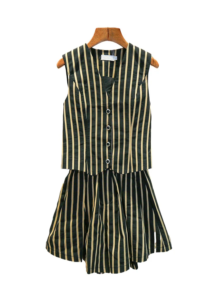 Conjunto de ceco y plones cortos con cuello en V y rayas vertics de verano de gama alta, conjunto de moda para muje...