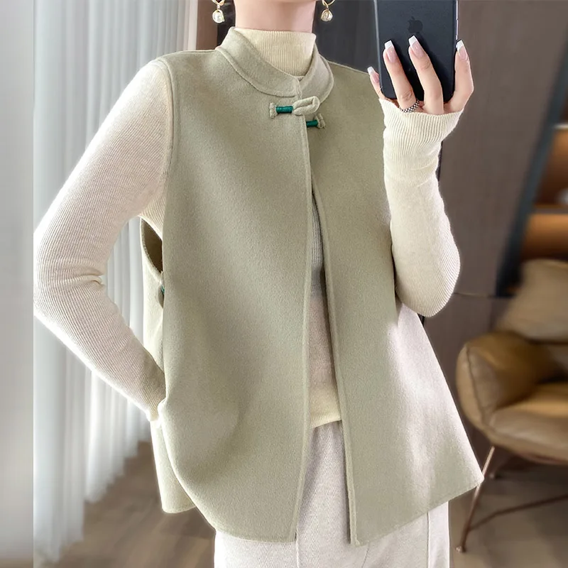 Women's 100% cashmere thick double-sided vest cow horn buckle classic multifunctional fashion, suitable for business and leisure