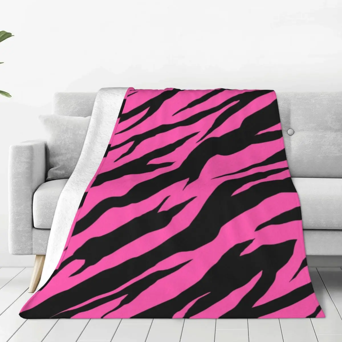 

Zebra Tiger Print Pink Flannel Throw Blankets Gothic Stripes Blanket for Sofa Bedroom Soft Bedding Throw