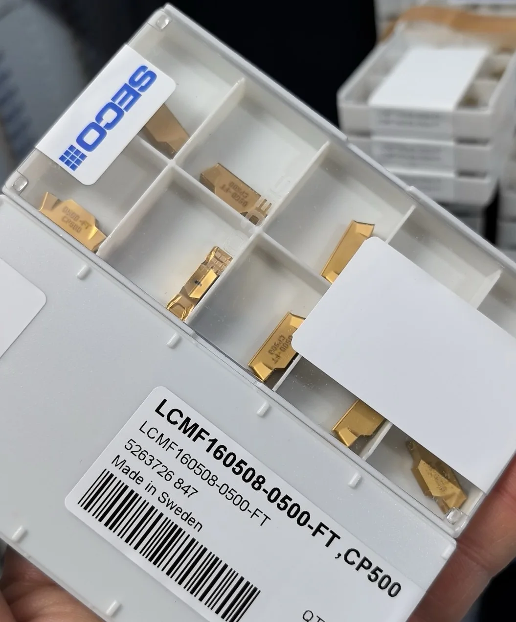 

Hard alloy cutting blades LCMF160508-0500-FT,CP500