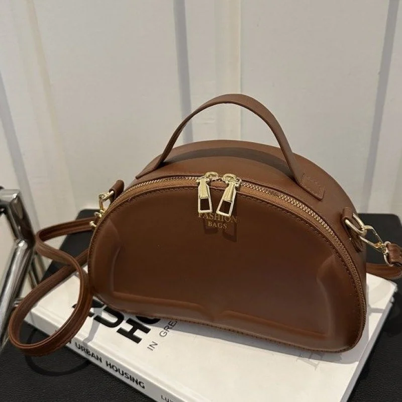 

Luxury Brand Fashionable Leather Women's Handbag Elegant Classic Popular Paris Elegant Embellishment Commuter Vintage Bag​