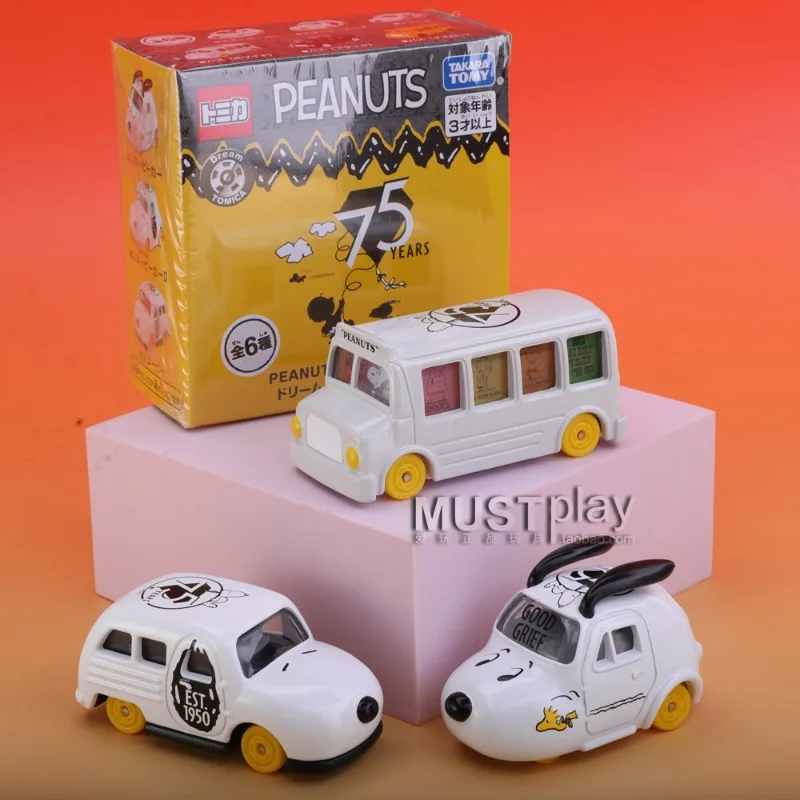 TAKARA TOMY Tomica Snoopy PEANUTS 75th Anniversary Special Edition Alloy Toy Motor Vehicle Diecast Metal Model Gifts