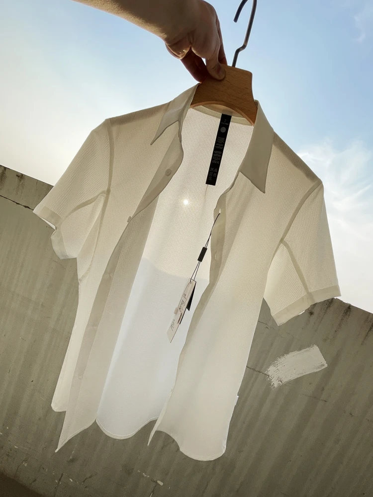 

Traveler Series Lightweight Breathable Men's ort Sve Collared irt Me Upper Body Summer Travel irt Stand Fit