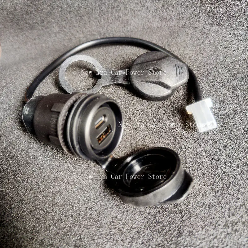 

Suitable for ZT350T/R/VX/GK/M/D/E Motorcycle ZT350 Dual Port Universal USB Charging Cable (A+C)