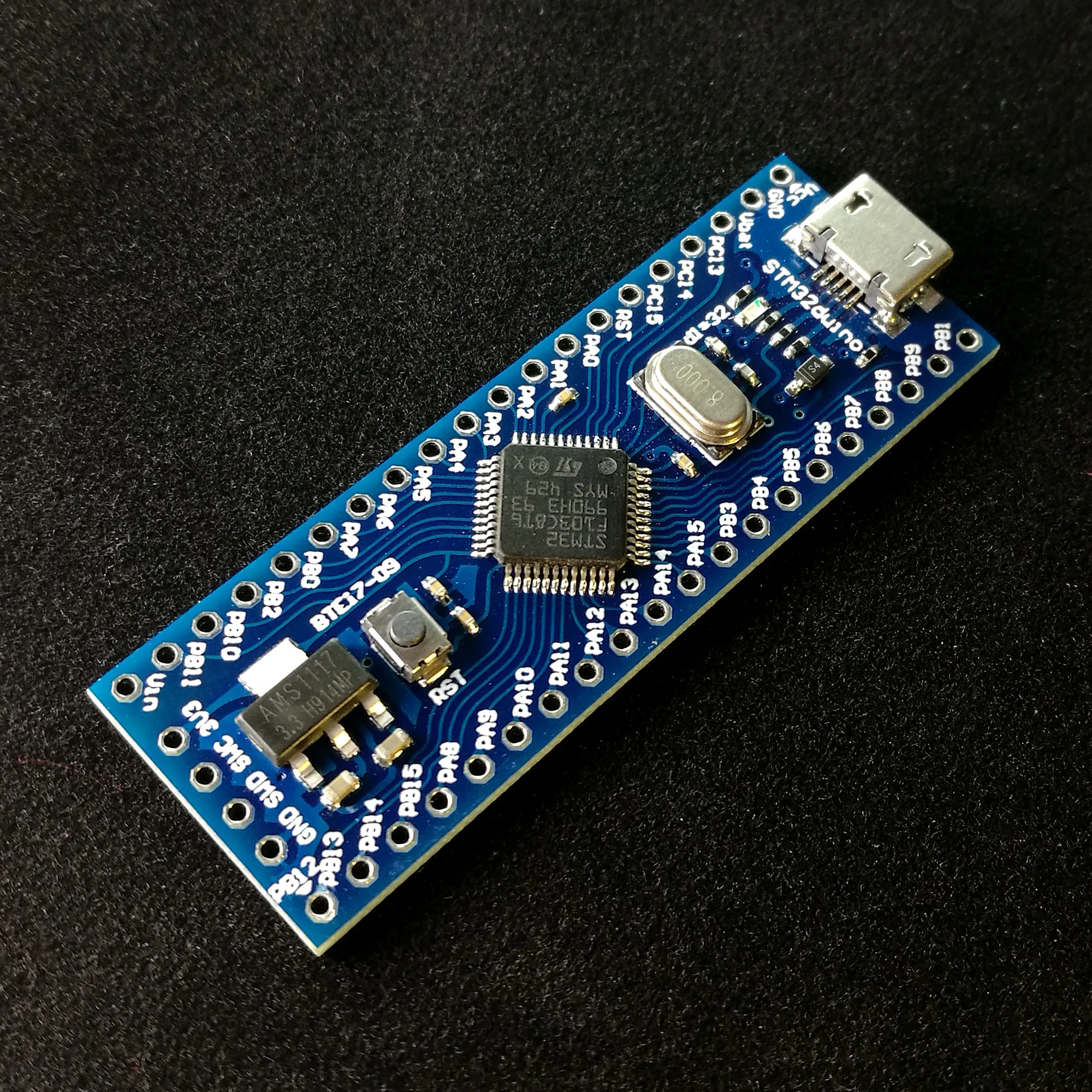 Mini STM32F103CBT6 in acero alternativo Utilizza STM32F103C8T6/GD32F103C8T6/CKS32F103C8T6/APM32F103CBT6 4 tipi di circuiti integrati con caricatore