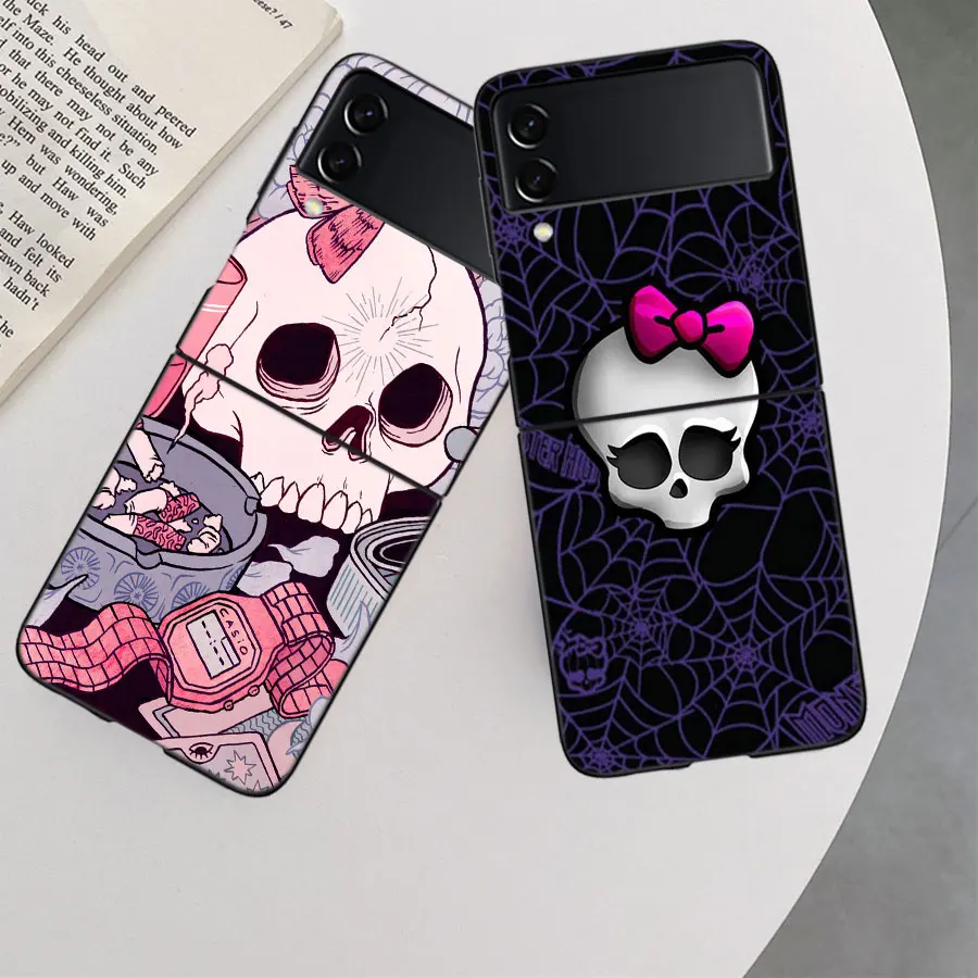Witch Girl And Cat Case for Samsung Galaxy Z Flip 6 Flip 5 4 3 5G Black Cell Phone Cover Z Flip 5 Luxury PC Shell Coque
