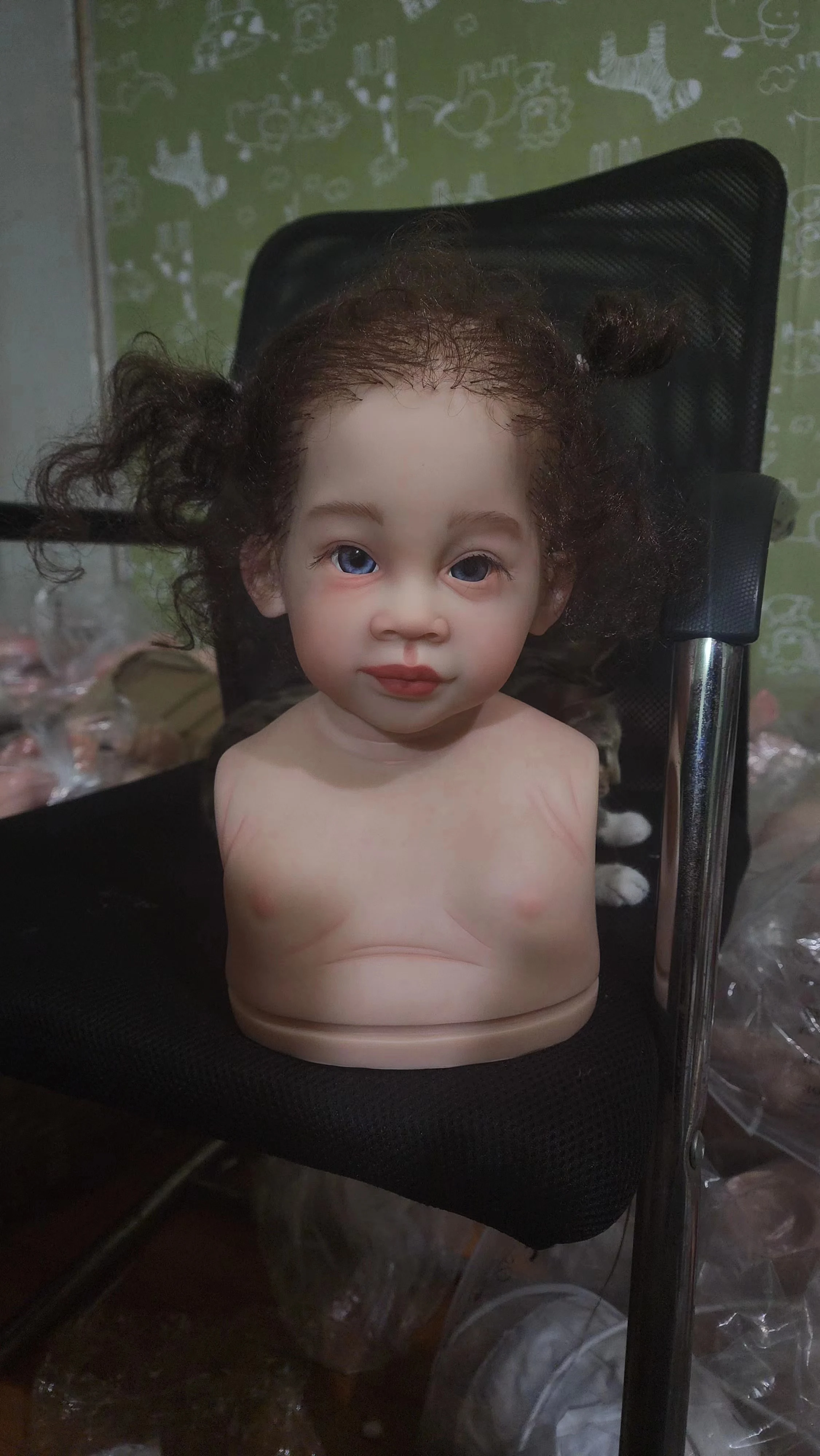 

FBBD Customized Limited Supply 32inch Reborn Baby Doll Meili With Hand-Rooted Curly Hair Painted Kits With Connetors