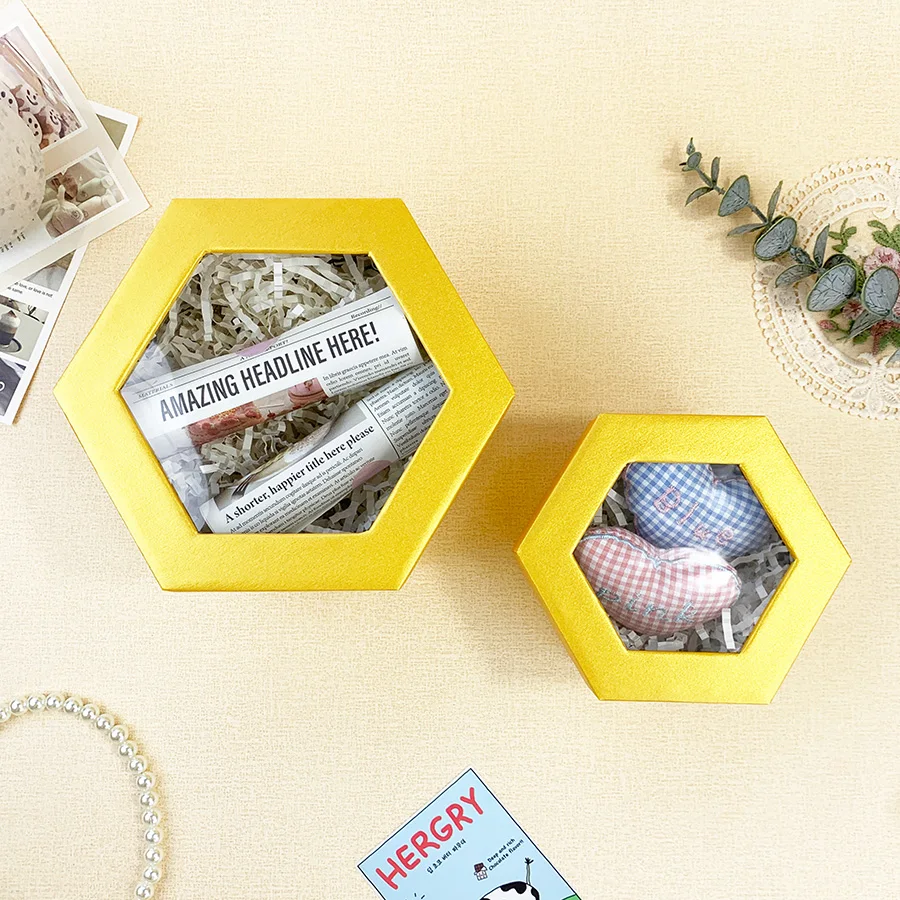 

2PCS Gift Boxes with Window Wedding Favors, Birthday Party Packaging Box Bridesmaid Proposal Box Large Capacity Decorative S159