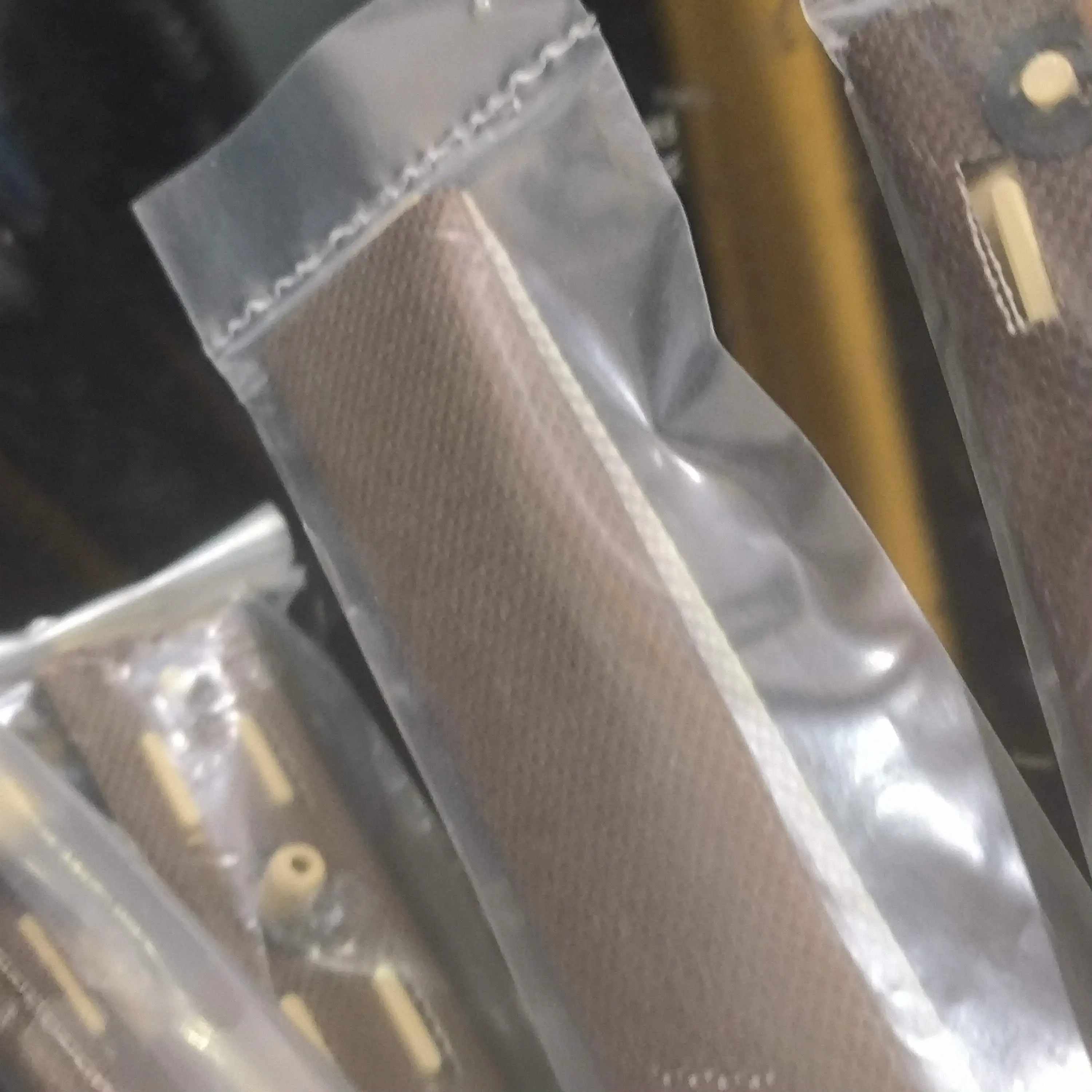 

302RV93050 FK-1150 Держатель масляной накладки для Kyocera P2040 P2235 P2335 M2040 M2135 M2235 M2540 M2635 M2640 M2735 M2835