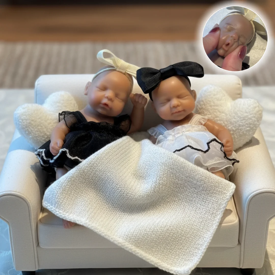 

6Inch Mini Palm 1PCS/2 Styles Dark Skin Washable bebe reborn de silicona Girl Doll With Paint Skin Lifelike Real Reborn Girl