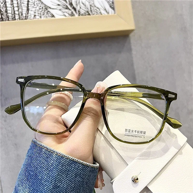 Fertige Damen-Myopie-Brille, Retro-Anti-Blaulicht-blockierende Nahsichtbrille, optische verschreibungspflichtige Kurzsichtbrille