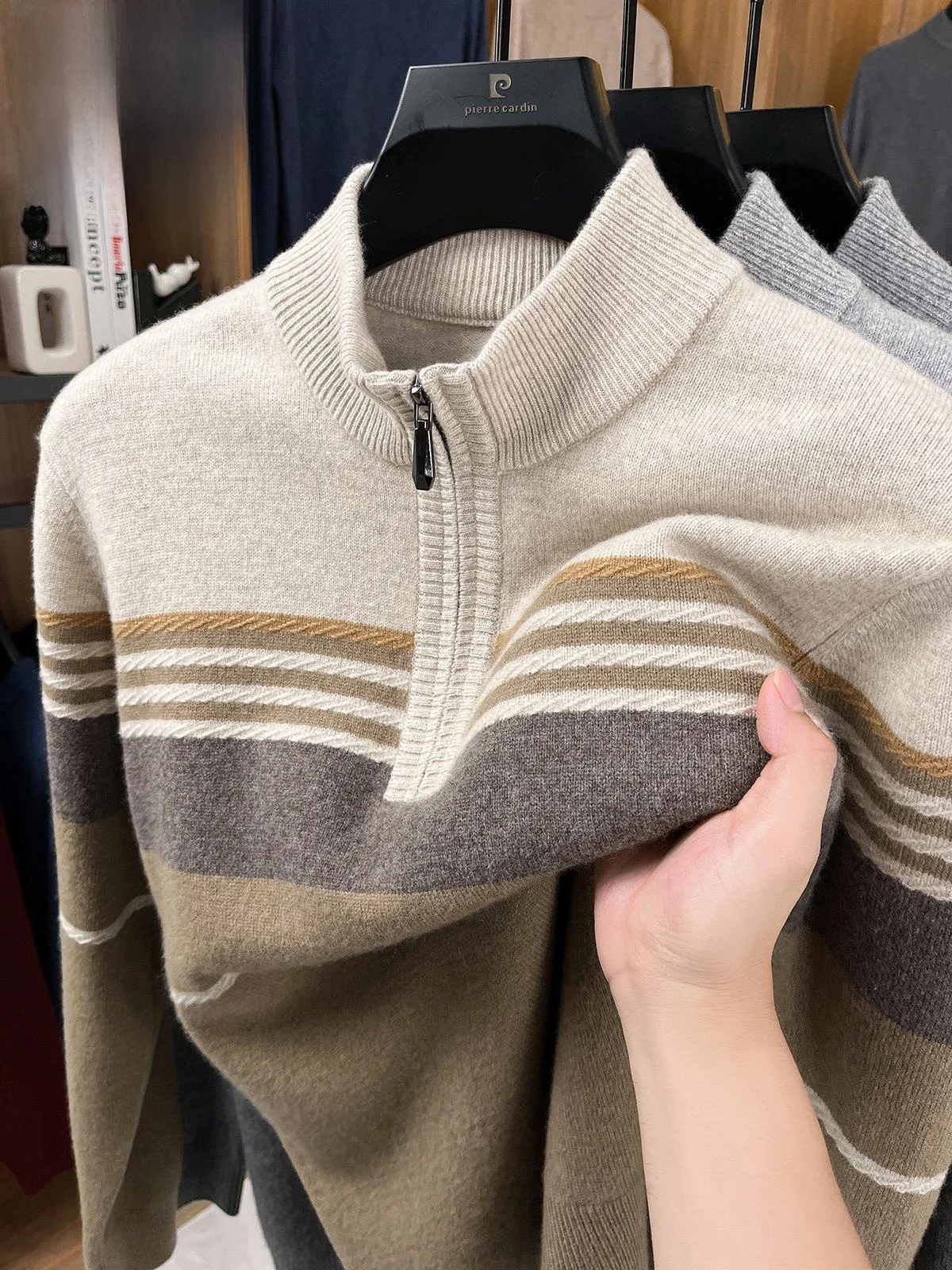 

Pierre Cardin Men's Knitted Sweater Casual Loose Winter Woolen Zipper Ne Stripe Pattern Busin Sle Comfortable Faion