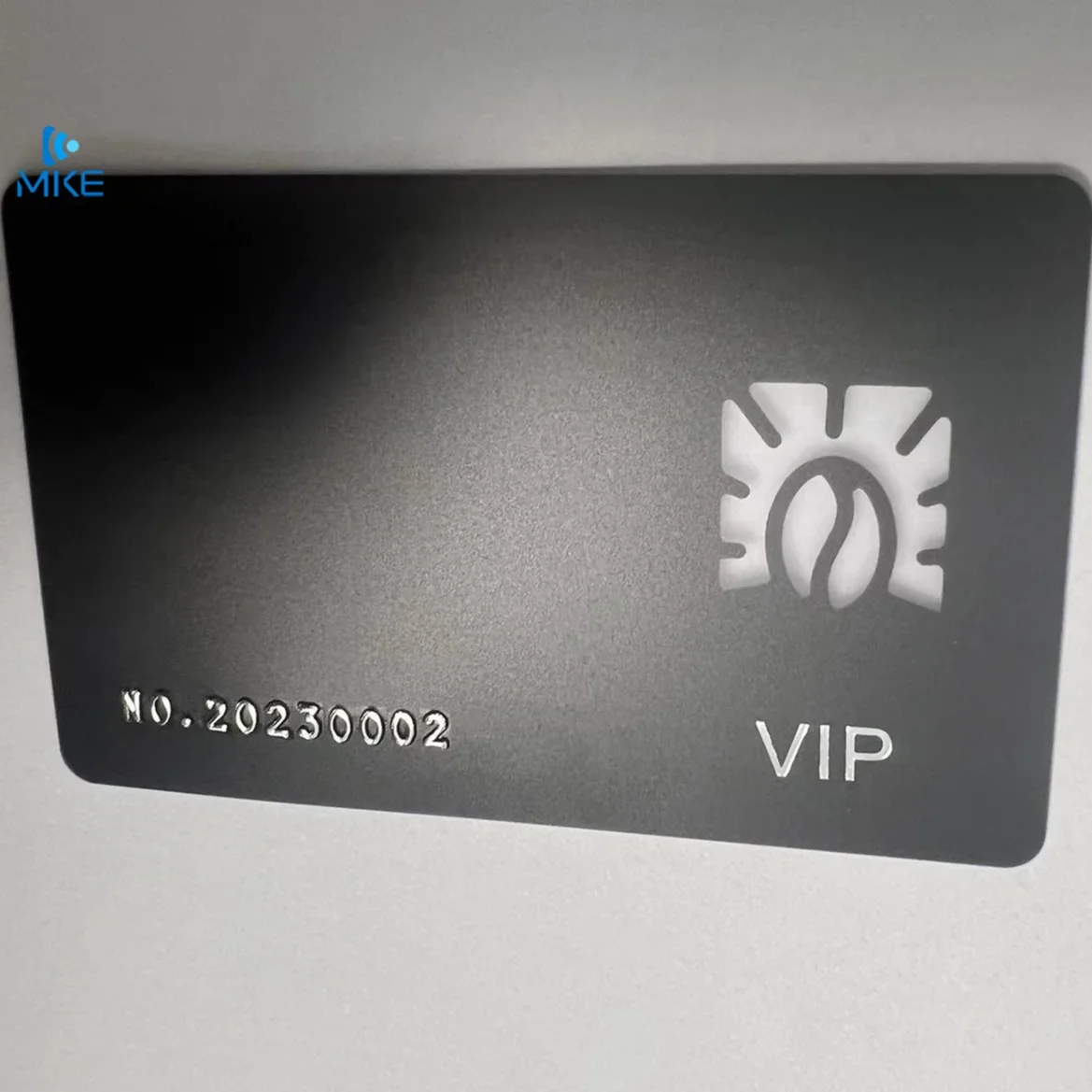 

Печать Прозрачный логотип УФ-тексты Тисненые НОМЕРЫ VIP Бизнес Пластиковые ПВХ карты