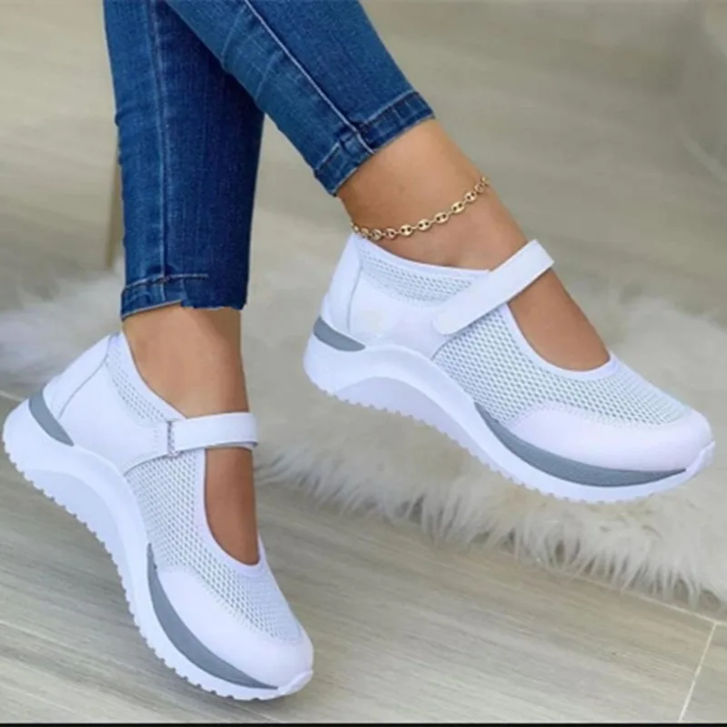 2024 New Casual Single Shoes Women's Thick Sole Breathable Casual Mesh Large Size Women's Sports Shoes