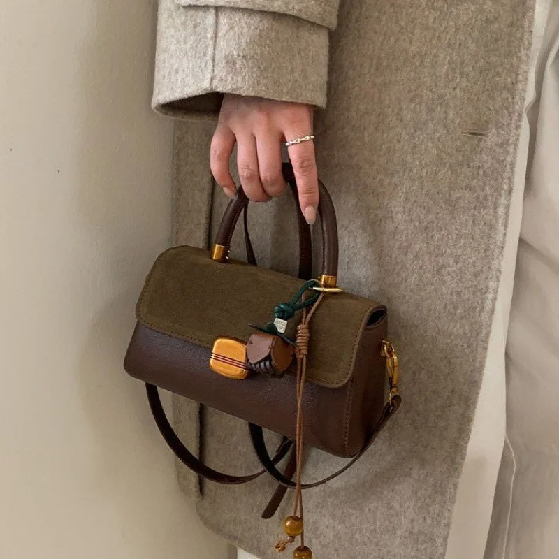 

Sophisticated Women's Tote Bag Made Of Microfiber Leather Boasting Trendy Ireland Lasting Spacious Soft Daily Look