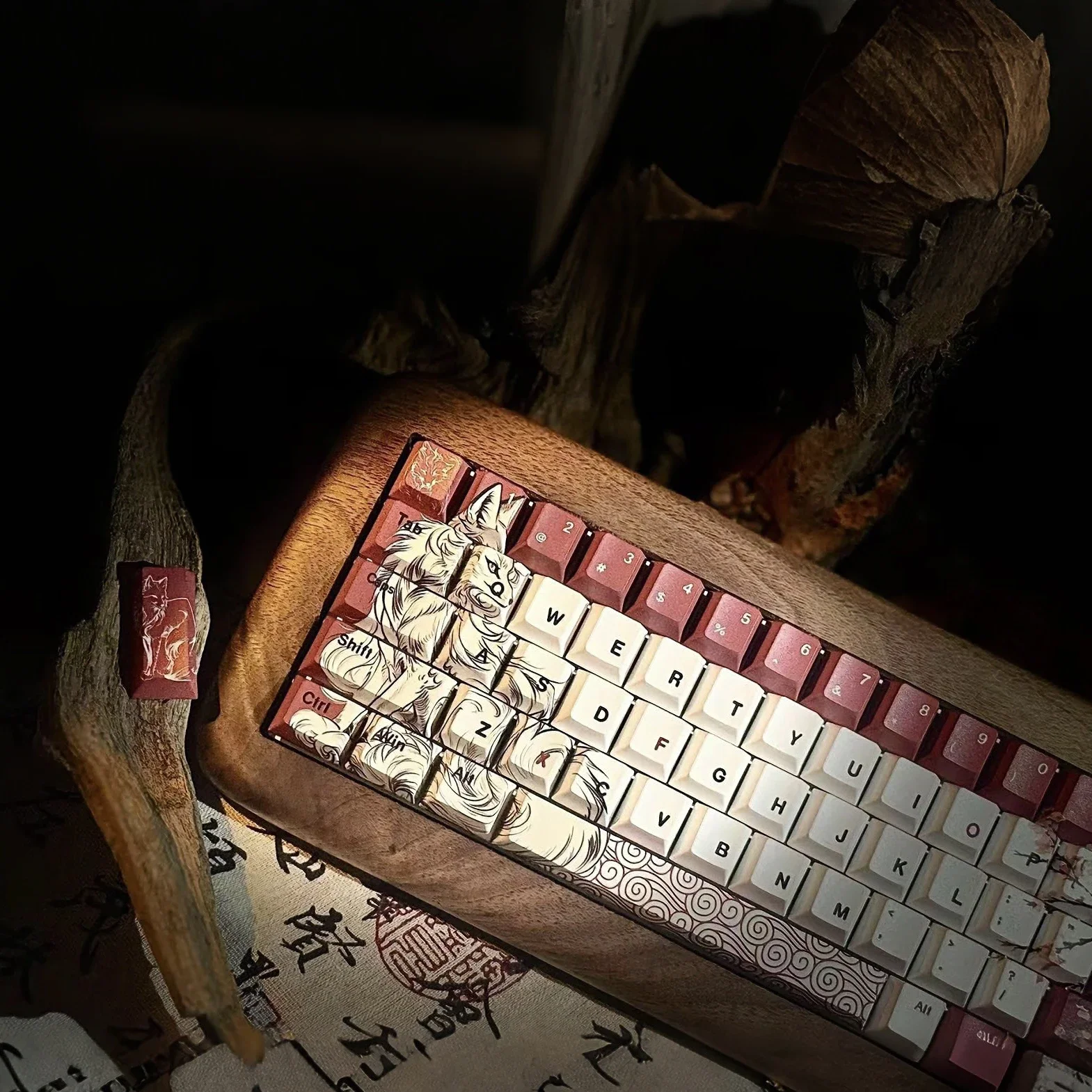 

White fox original keycap, spirit fox snow, ink rhyme fragrance, Guofeng series magnetic axis keycap