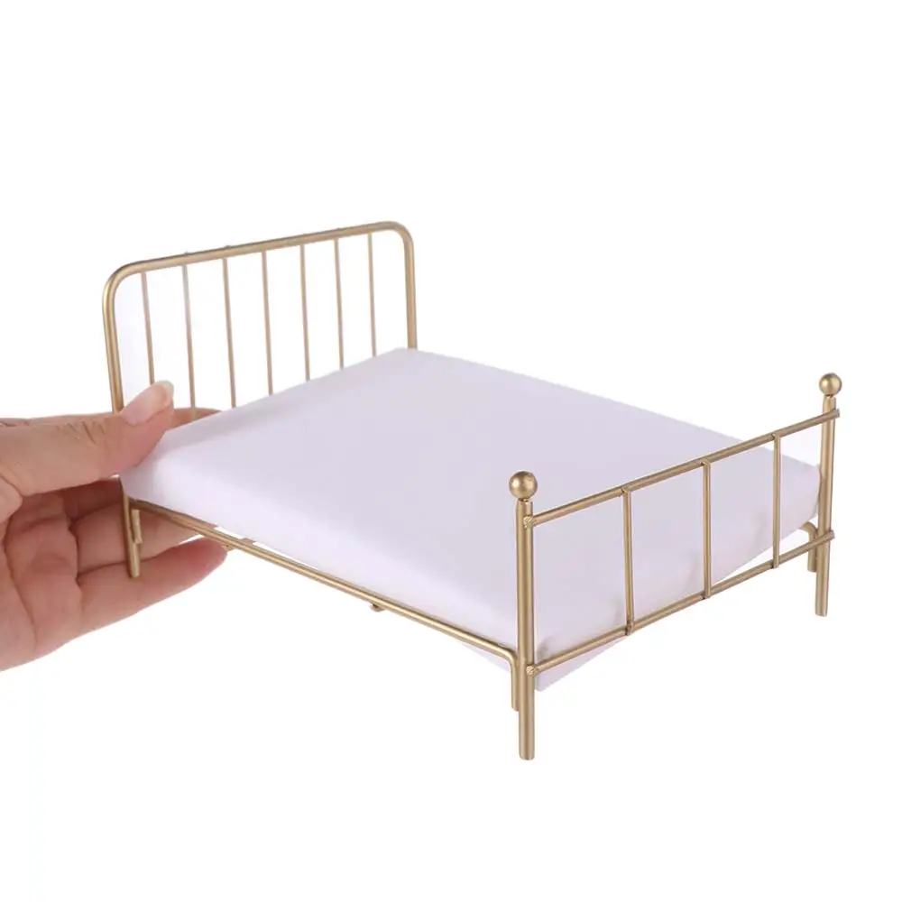 1:12 Scale Dollhouse Bed Bedroom Scene Iron Frame Bed Furniture With Mattress Single Bed Mini Bed Model Dollhouse Accessories