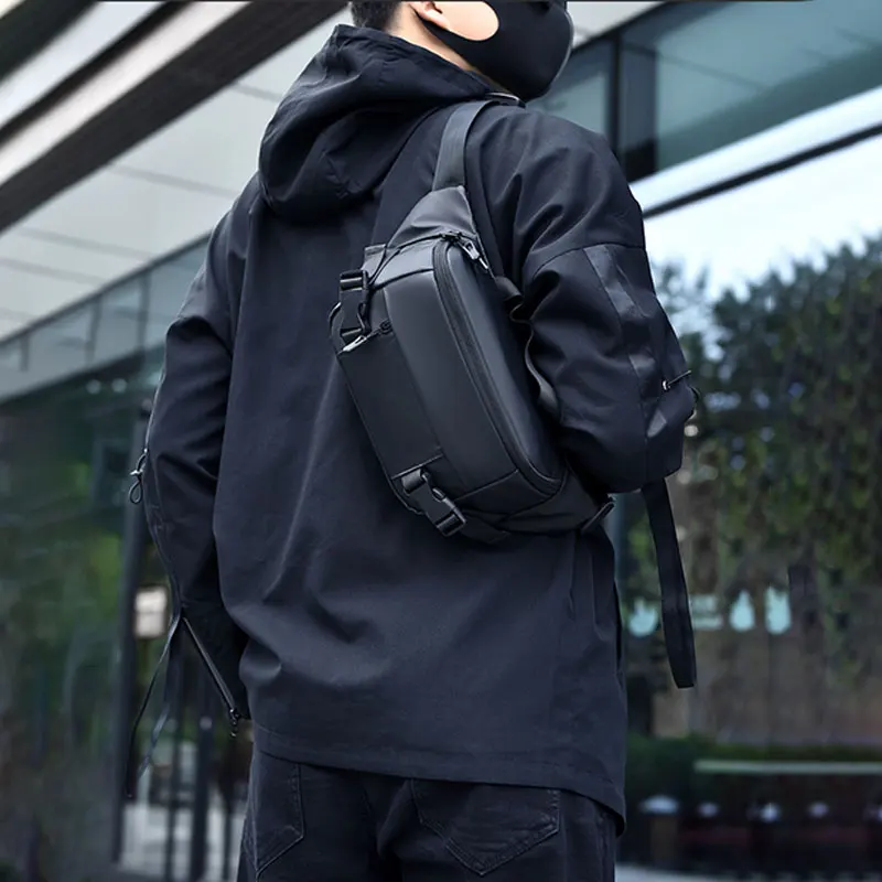 1PC New Trendy Chest Bag Men\'s Sports Function Fanny Bag Casual Shoulder Crossbody Bag Multifunctional Waterproof Outdoor Bag