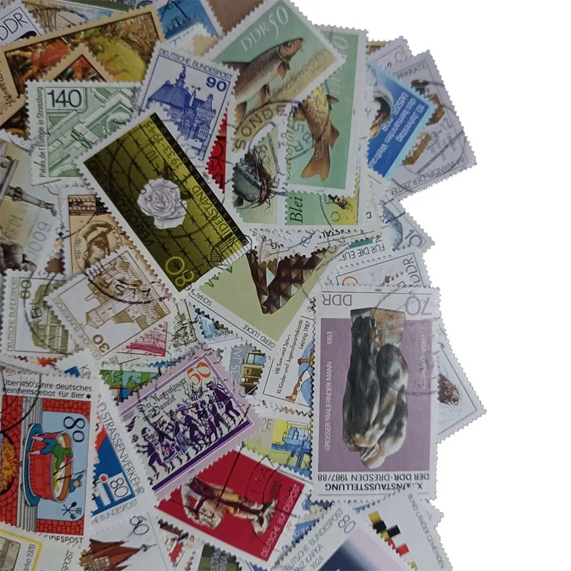 Germany Stamps Random 100 Pieces / Lot All Different Commen Postage Post Stamps With Post Mark For Collections