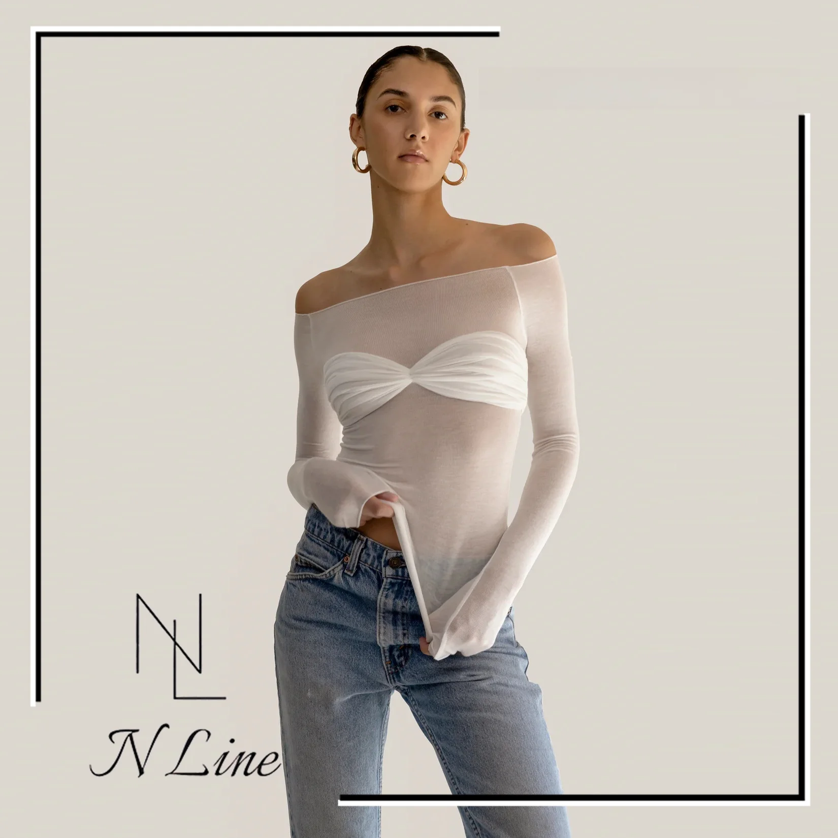 

Slim Fit Long Sve T-irt with Bow Design And Straight Neline for Trendy Women Autumn Faion Casual Comfortable Top