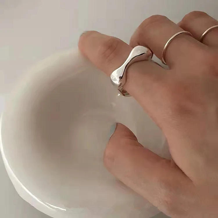 

S925 Sterling Silver INS Simple Trend Ring Korean Version Heavy Industry Irregular Streamline Opening Ring for Gift