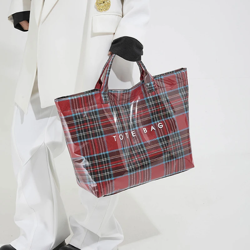 Torba z PVC, wodoodporna torba na ramię z papieru kraft o dużej pojemności, damska torba na zakupy z górnym uchwytem, kontrastowe paski w kratę