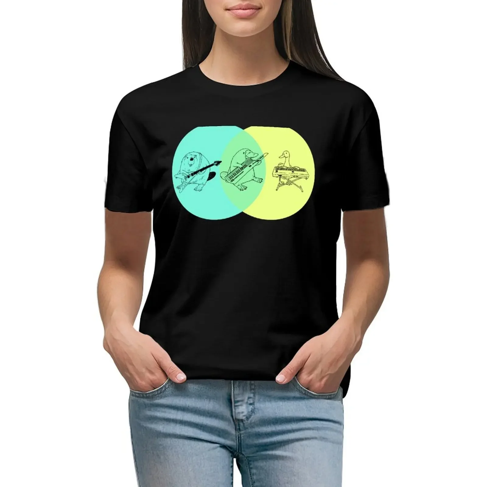 

Keytar Platypus Venn Diagram 2 T-Shirt lady clothes Aesthetic clothing Summer Women's clothing