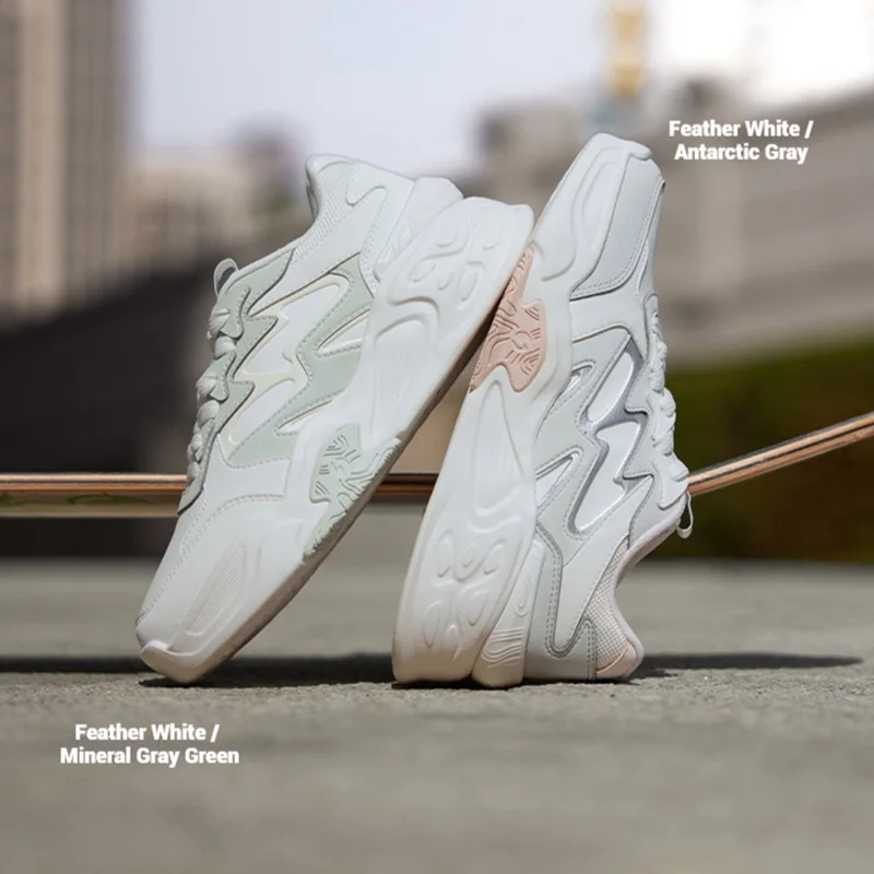 361 Degrees レディース ボードシューズ 2025 チャンキーソール 耐久性のあるレザーアッパー 多用途 ストリートウェア ファッション 女性用スニーカー 682536619