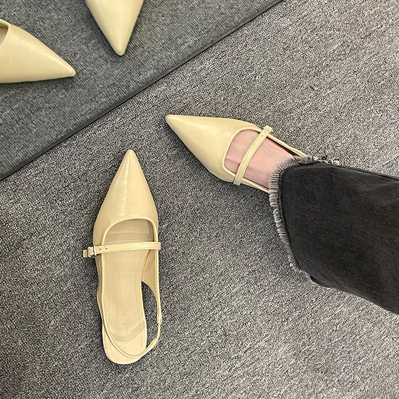 New Spring Women's French-Style Closed-Toe Sandals Luxurious Slip-On Designer Shoes Fashionable and Elegant Party Flat Sandals