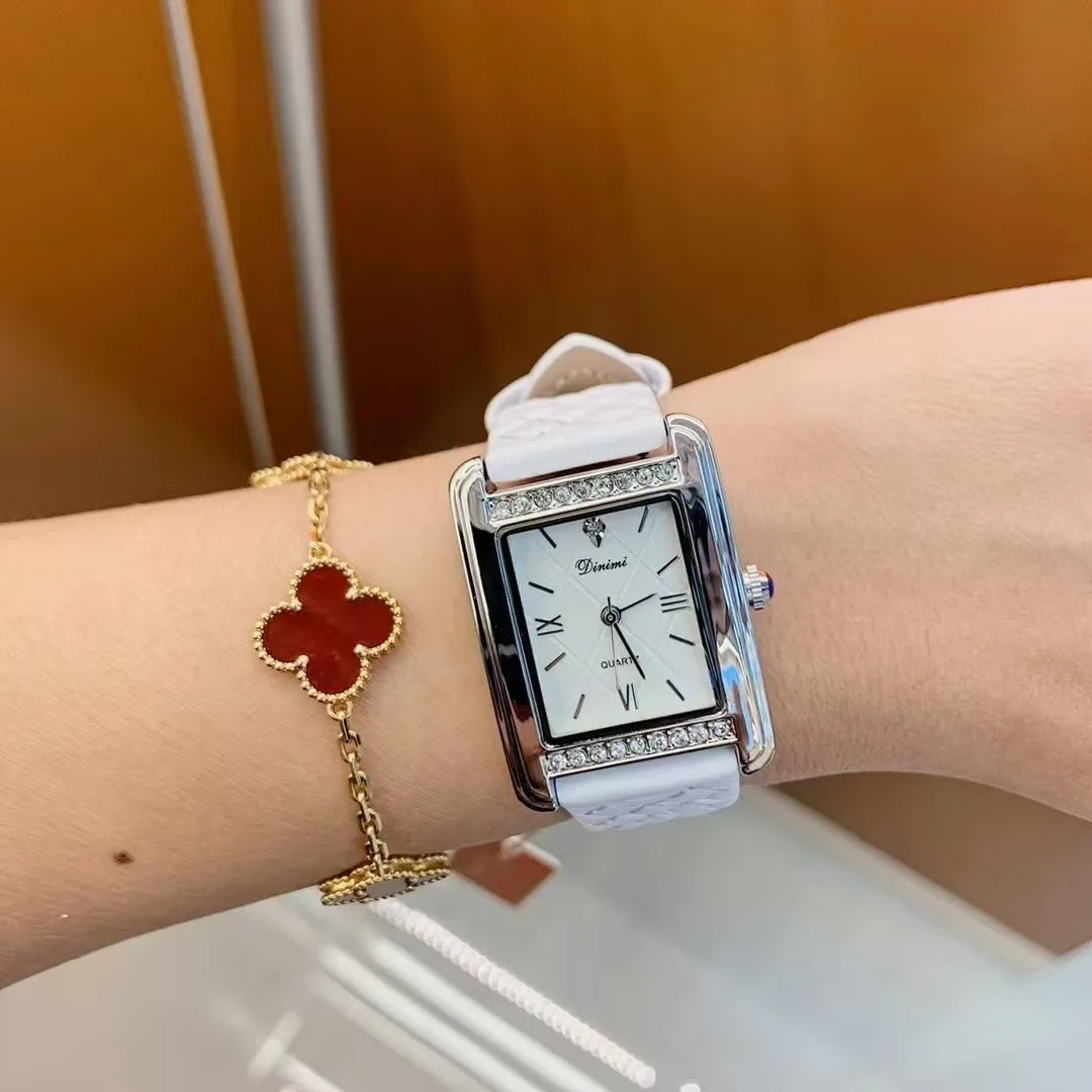 2025 New Rectangular Diamond Pattern Leather Strap Women's Watch, Ladies' Design, An Unusual Watch, A Gift for Women
