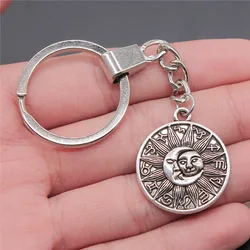 Souvenirs Gift Men Keychain 2 Colors 28x25mm Moon And Sun Zodiac Pendant Keyring