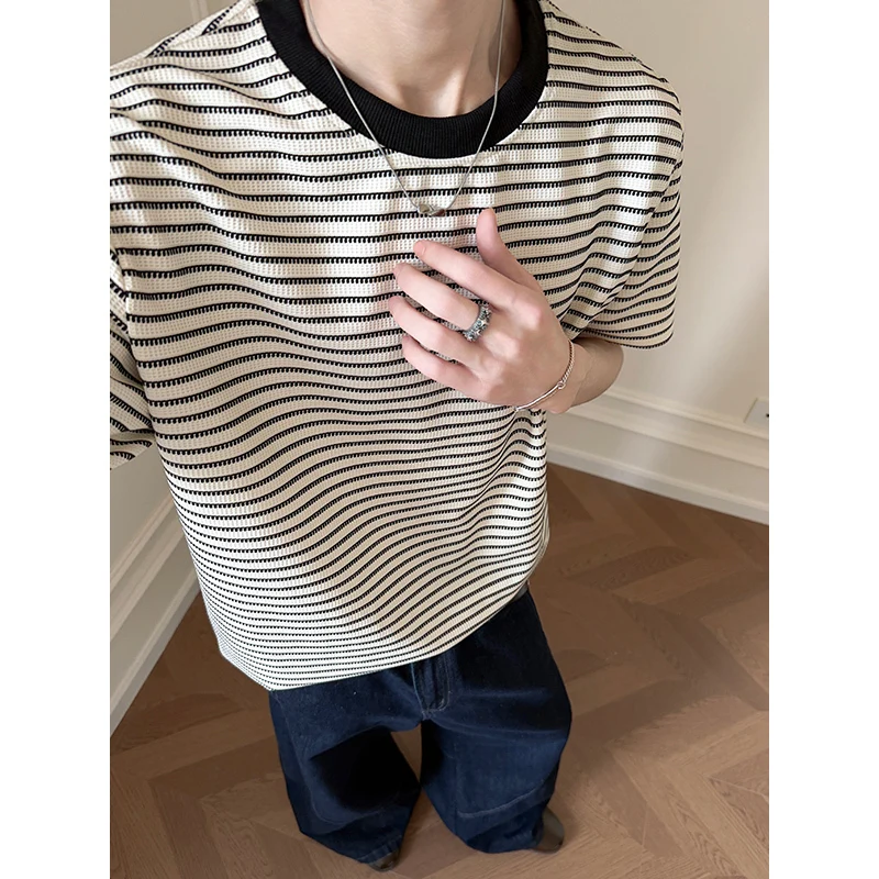 Summer Short Sleeved T-shirt Men Fashion Striped T-shirt Men Korean Loose Casual T Shirt Mens Top