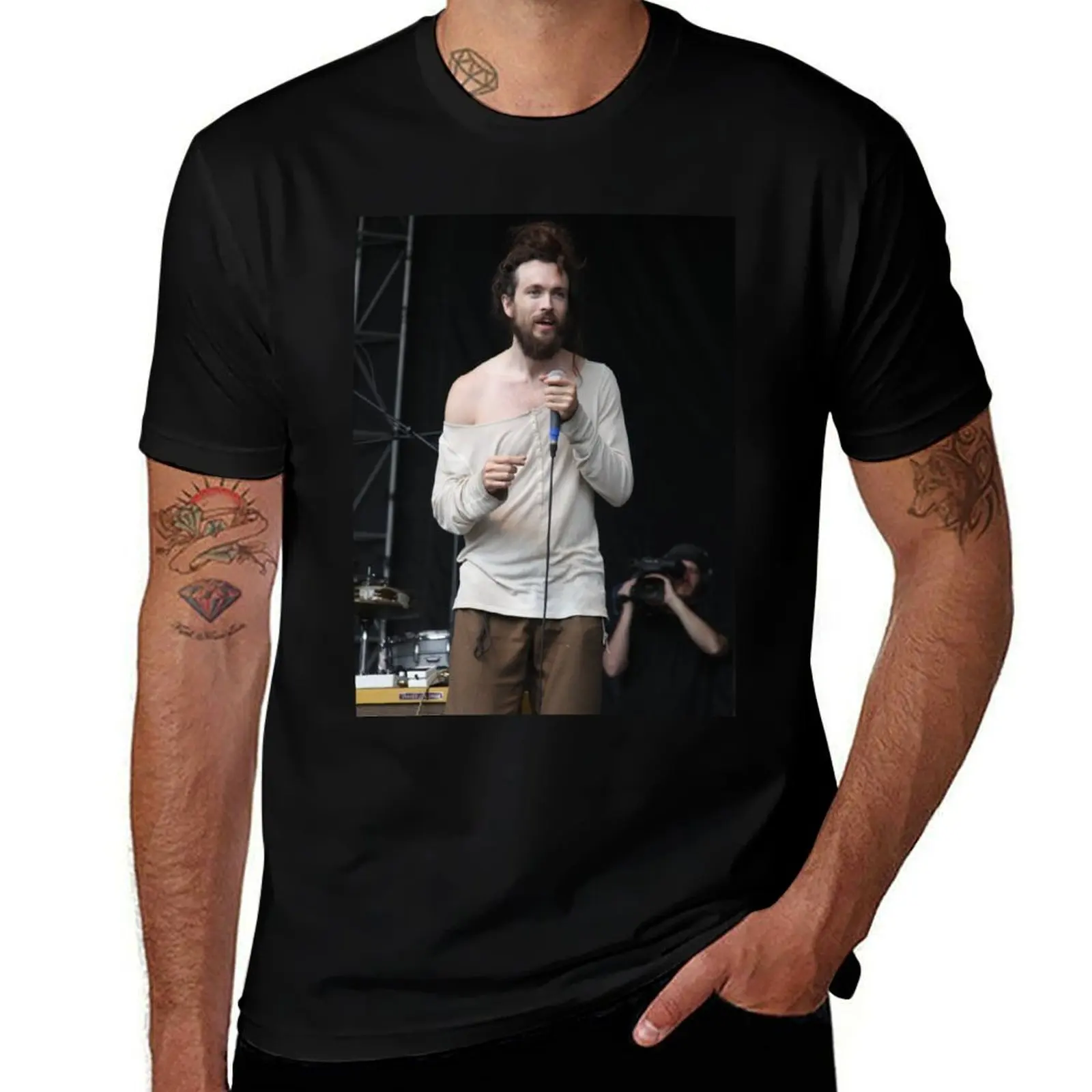 

Alex Ebert - Edward Sharpe and the Magnetic Zeros - Photograph T-Shirt anime clothes plus size tops funny t shirts for men