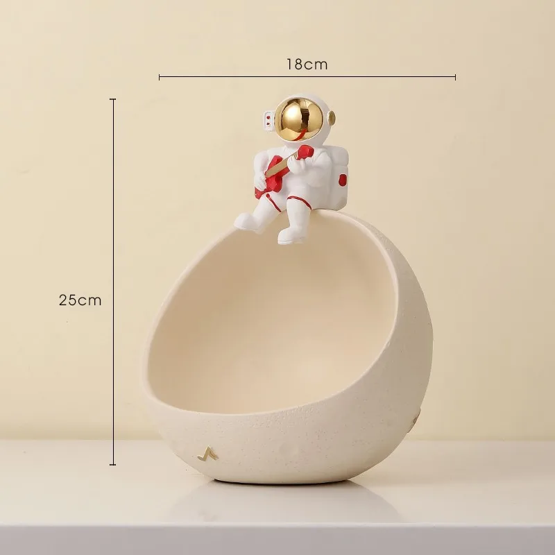 Nordic creative astronaut fruit plate ornament key storage living room dining table entrance TV cabinet home decoration