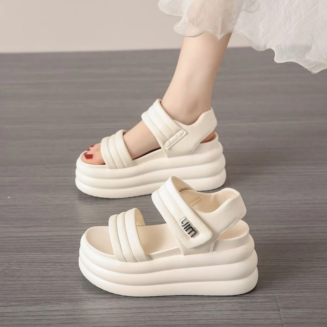 

2025 Summer New Women's One Strap Thick Soled Sandals Fashionable Internet Celebrity Style Versatile & Casual. Loose Fit