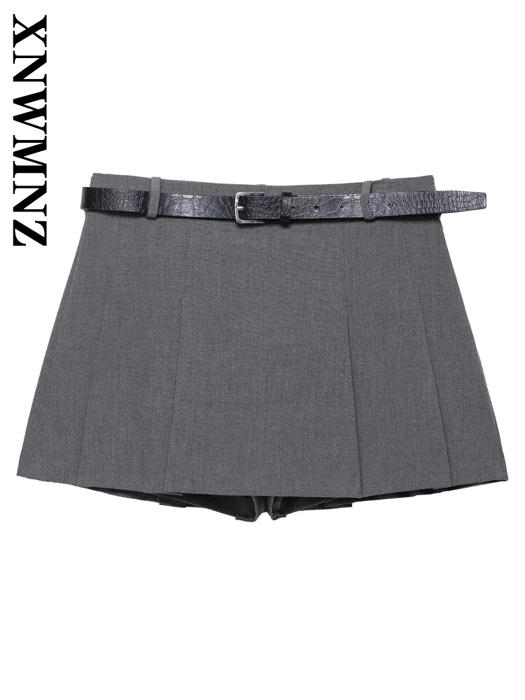 XNWMNZ 2025 automne nouvelles femmes vêtements Sexy décontracté mini jupe plissée Chic mode femme gris Simple mince avec ceinture