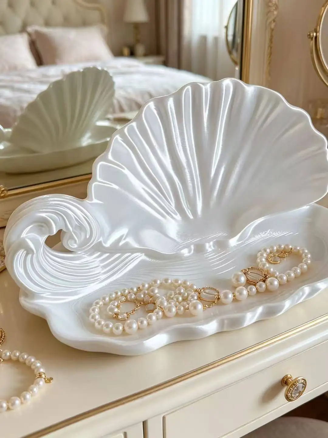 Shell Jewelry Tray Organizer Wave Shell Shape Resin Jewelry Display Plate Desk Storage Tray for Ring Necklace Earring