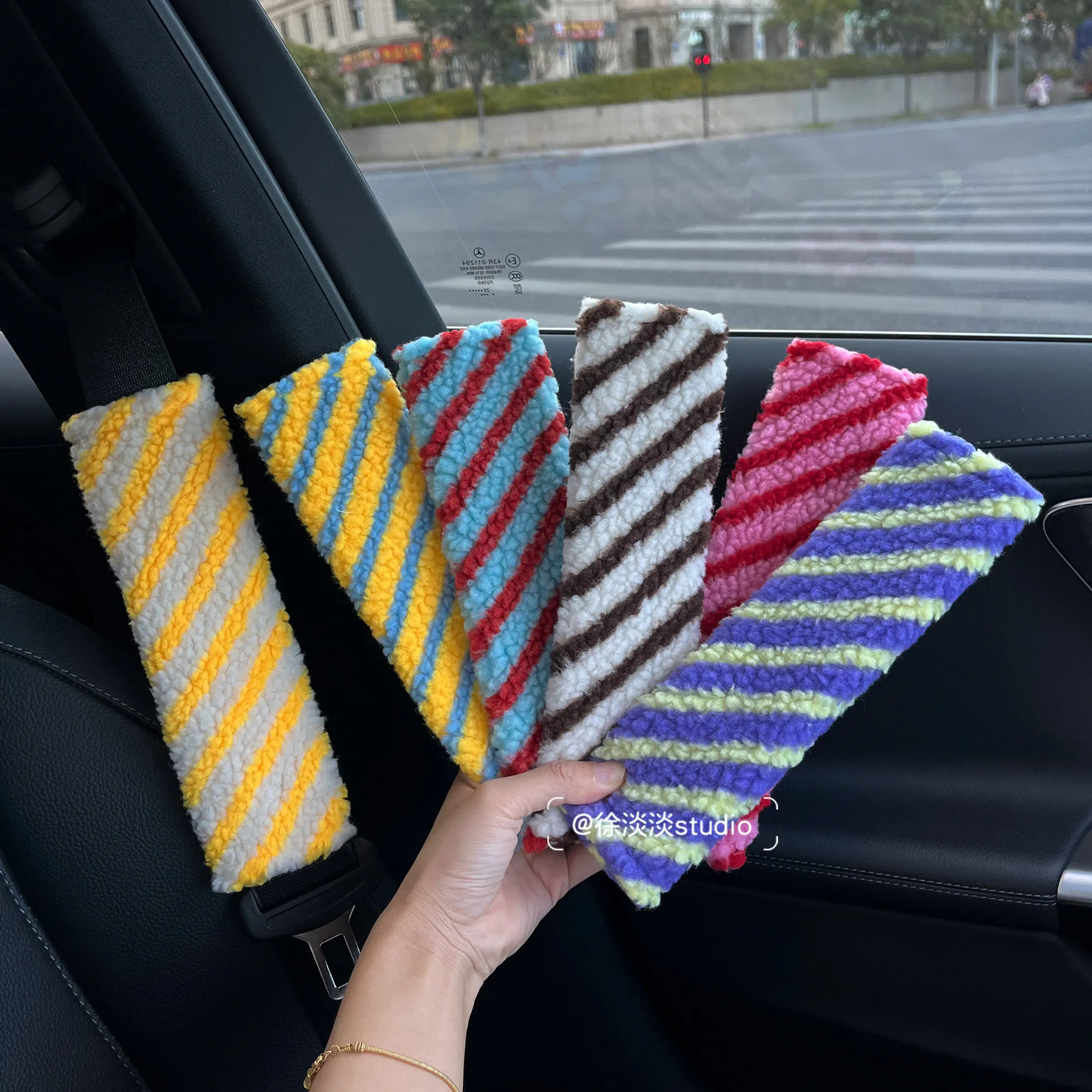 

Universal Car Safety Belt Cover Adjustable Seat Belt Cover Shoulder Strap Cover Car Shoulder Protector Pad Auto Accessories