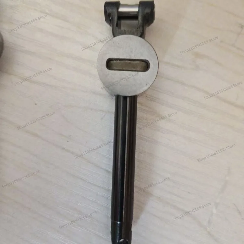 For C4,798 Edging Machine Overlock Sewing Machine Small Bending Needle Slider Rocker Accessories Original Exc4