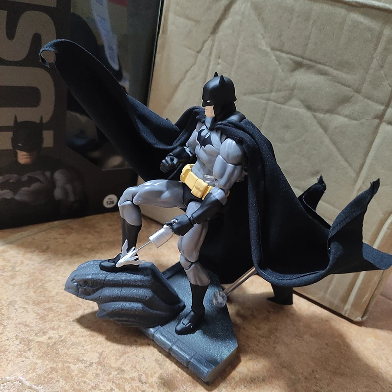 

Ct Toys Batman Mafex 126 Action Figure 1/6 Scale Dc Batman Shf Anime Collectible Figurine Statue Model Customized Gift For Kids