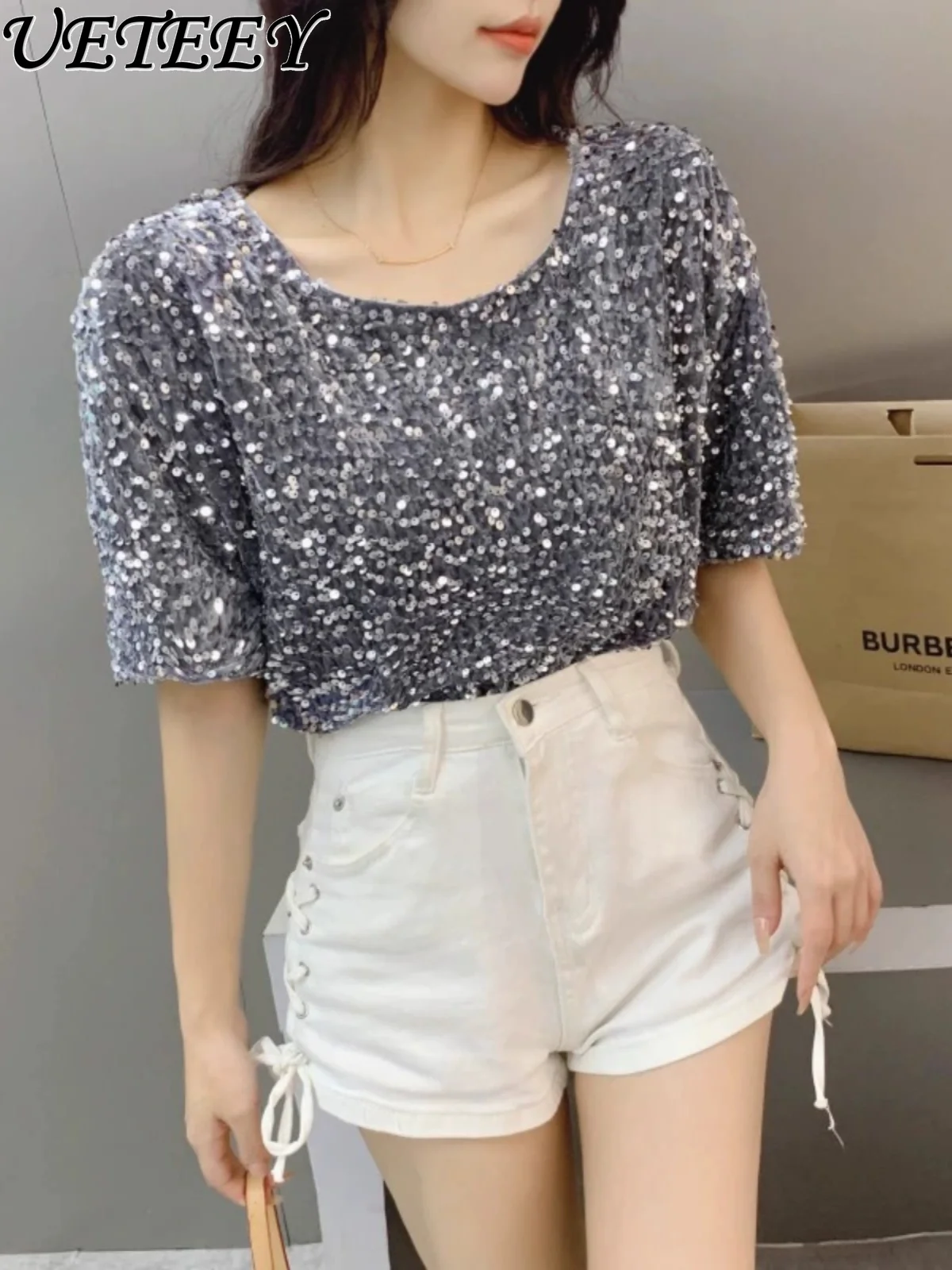 

Crew Neck Sequined Short-Sleeved T-shirt for Women 2024 Spring New Heavy Industry Shiny Niche Slimming Short Puff Sleeve Top