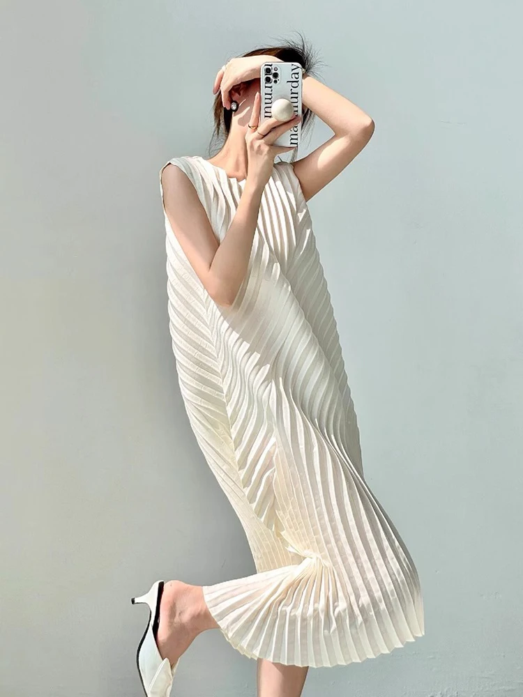 Summer Midi Dress Women's Loose Slimming Design Pleated Casual Silk Blend Straight Cut Workwear Simple Style Frock for Commute