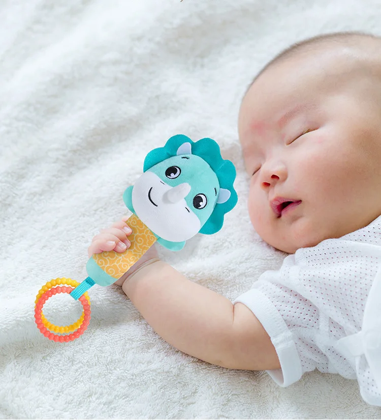 Baby Rasseln Weiche Handkurbel Spielzeug Cartoon Tier mit BB Anruf Stimme Plüsch Spielzeug Quietschende Sensorische Reise Zubehör für Kleinkind