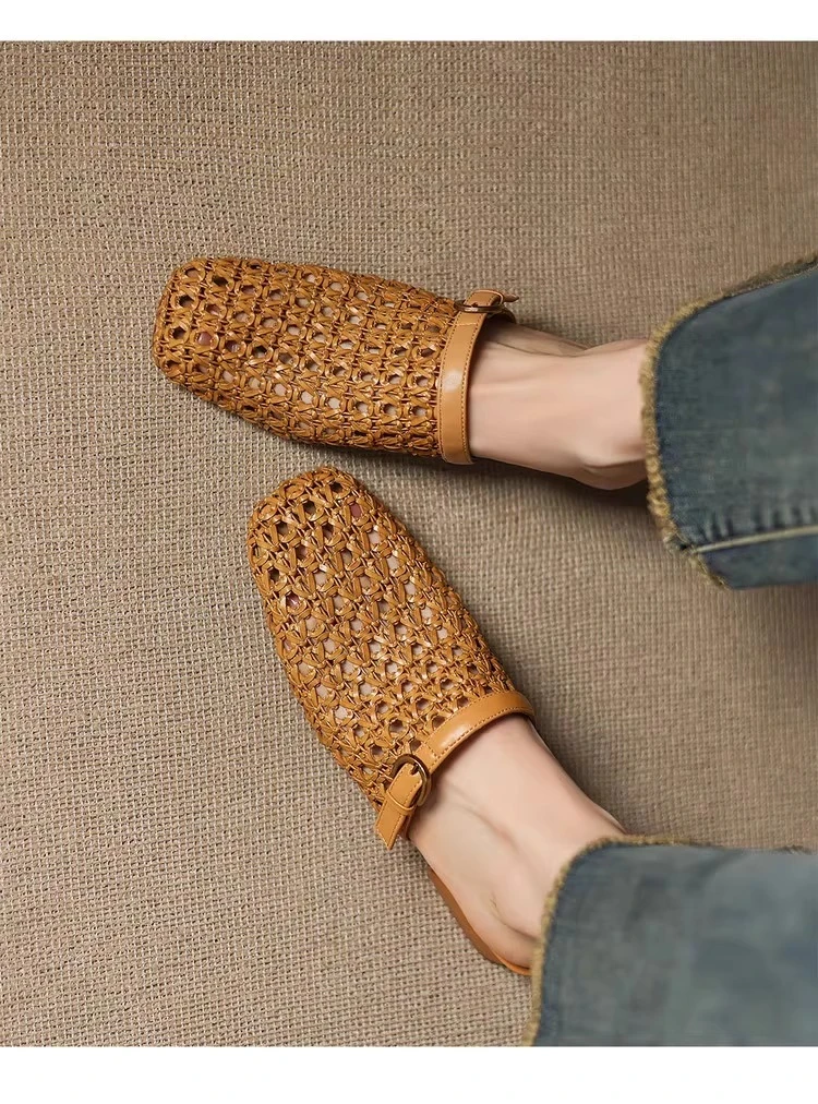 Modische, atmungsaktive, ausgehöhlte Baotou-Slipper für Damen – Neue, lässige Mesh-Halbschuhe mit eckiger Zehenpartie und einem Riemen – Detail 14