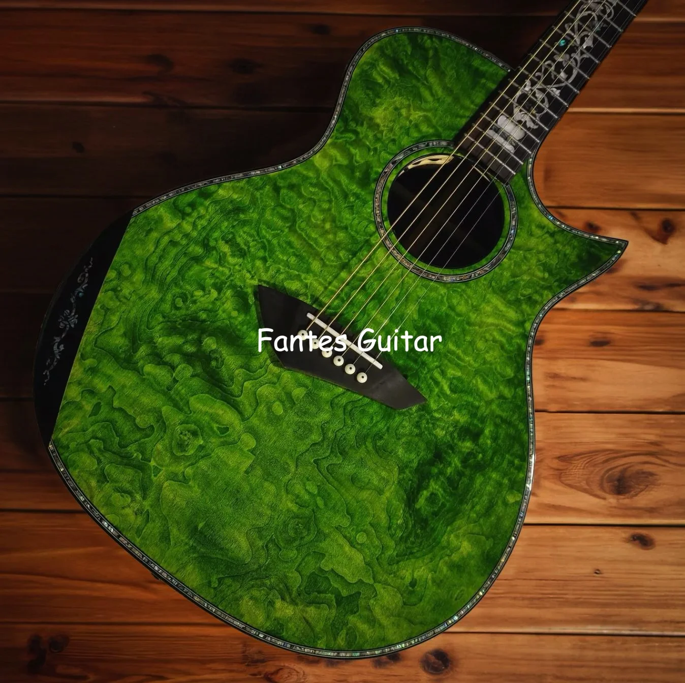 Custom Deluxe 40