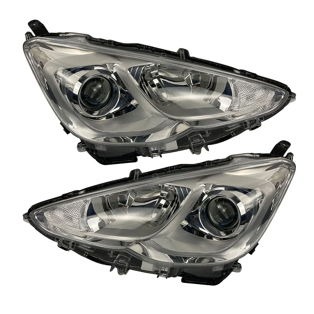 A Pair Lens Headlights For Toyota Aqua 2015 2016 2017 Year Electric Dimming Left and Right Head Lamp