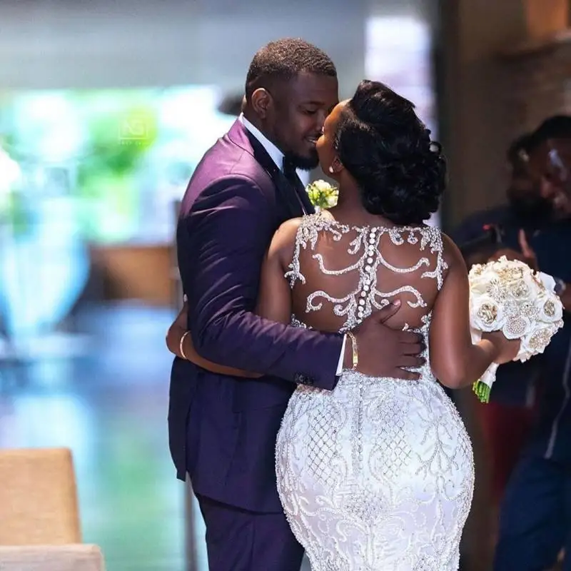 Vestidos de novia africanos de lujo con apliques de cuentas, vestidos formales de Iglesia nupcial, vestidos de novia de sirena de encaje blanco marfil