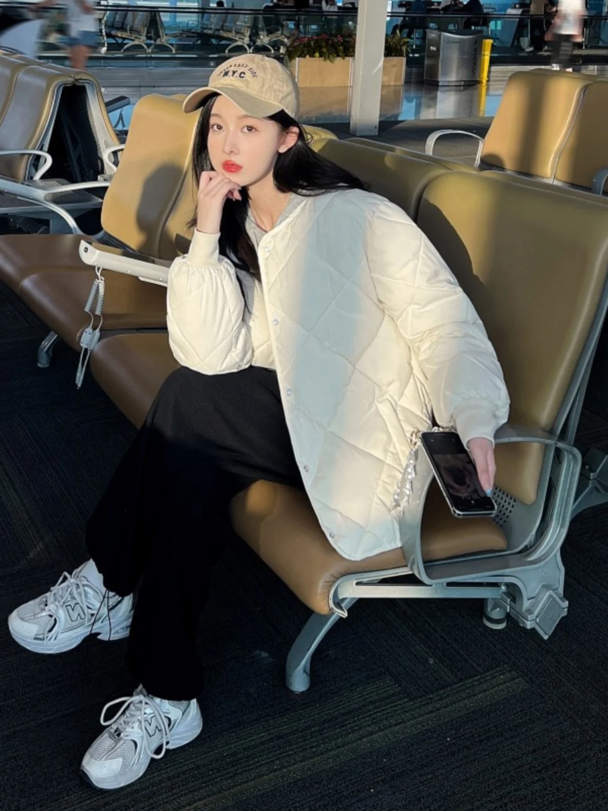 

Spring 2024 Women's Loose Diamond id round Ne down Cotton Jaet ort Sle College Sle Cotton Coat Long Sve Regula...